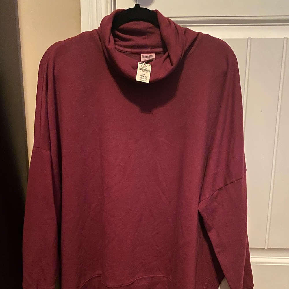 VS loose turtle neck